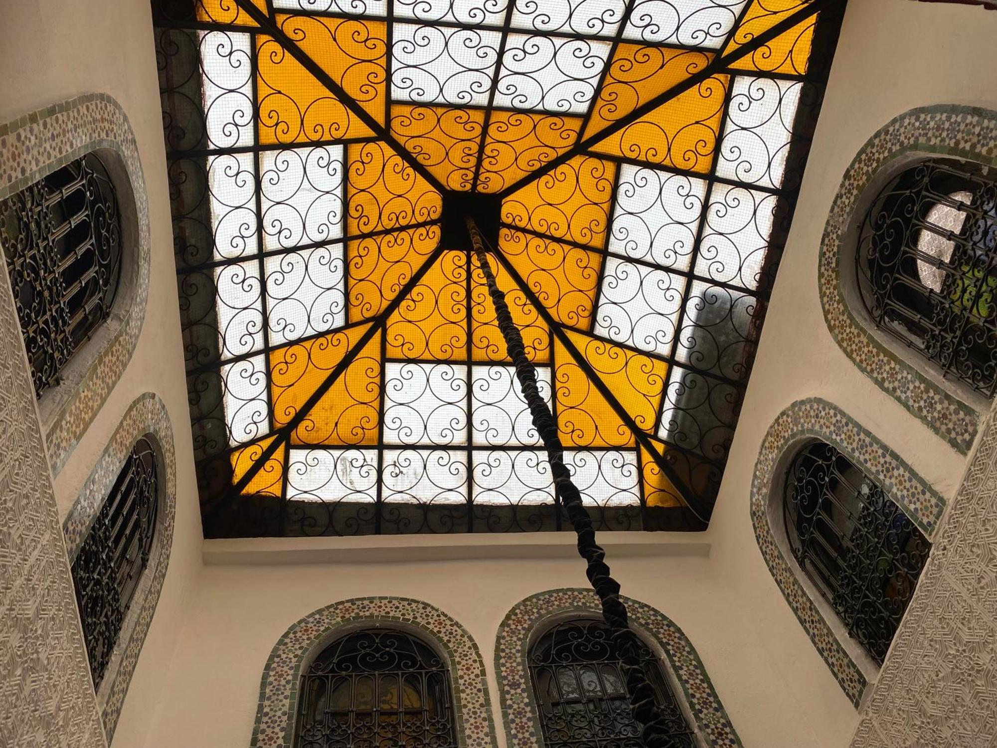 Riad Nezha Avec Jacuzzi Et 3 Piscines Au Coeur De Marrakesh Exterior photo